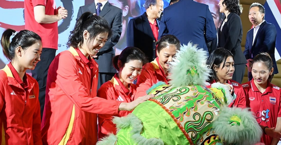 仅是两国女, src, Oa