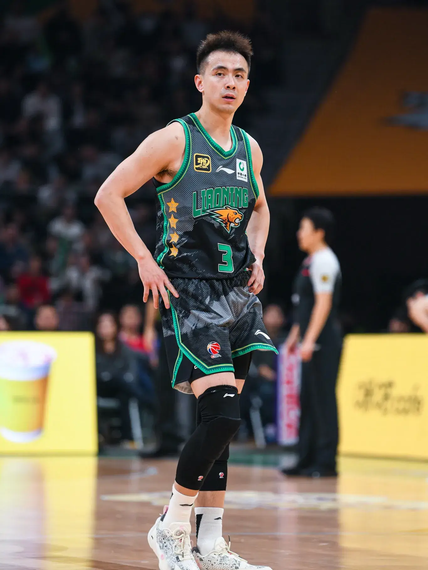 队的第一队, 朱彦西