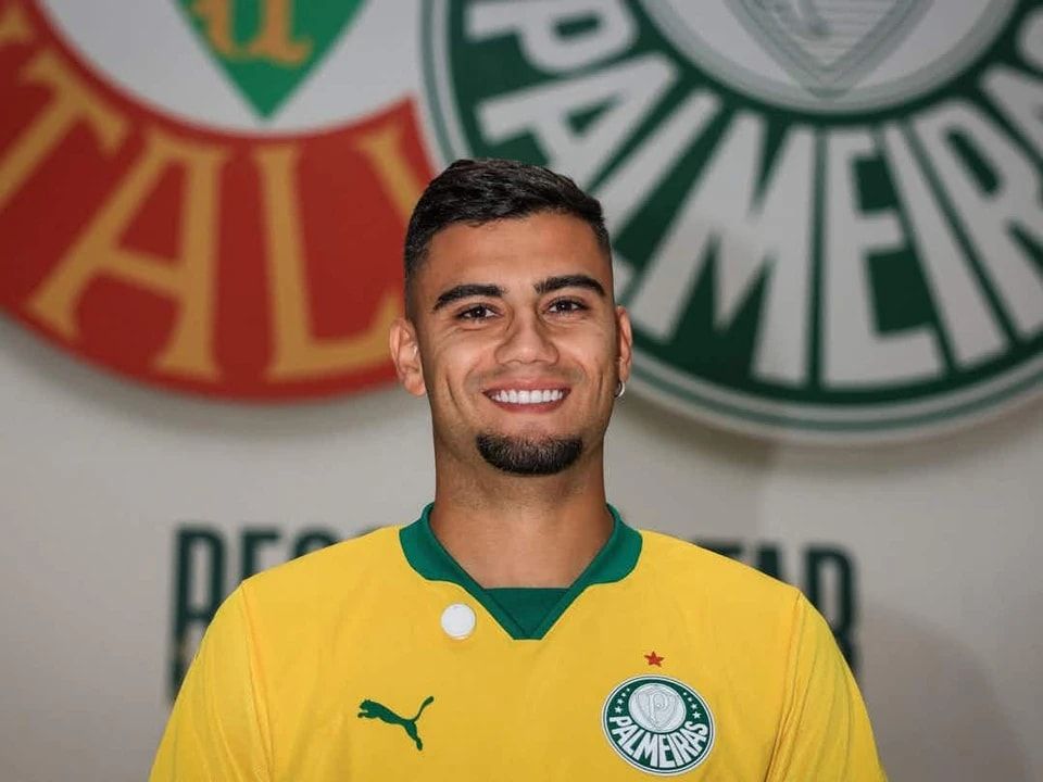 今年, 在禁区入口