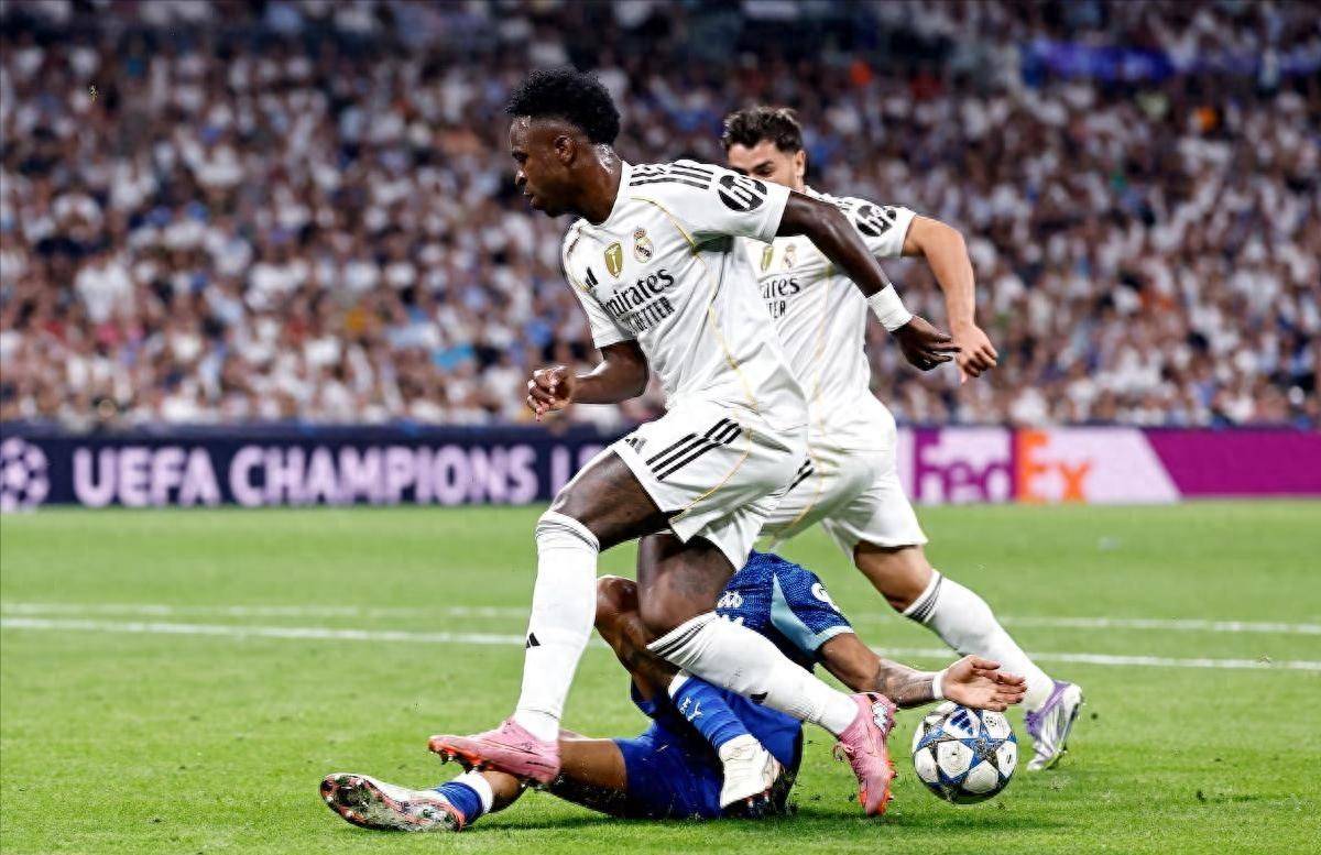 阿隆索面临 阿隆索面临