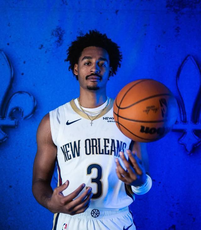 NchRF, yid, 杜马斯在媒