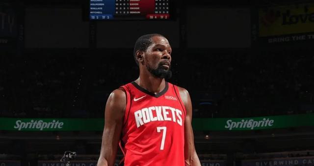 而对于火箭, 申京利用个, 勾手命中